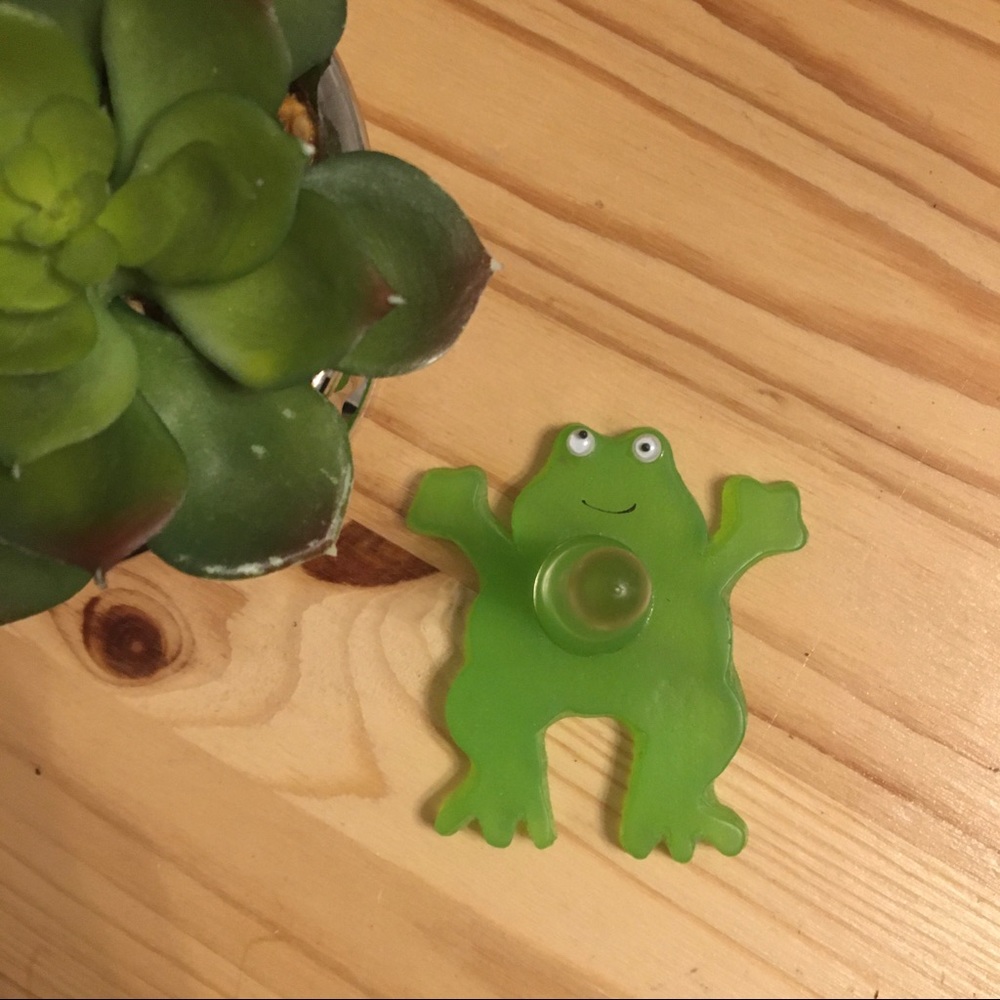 Green Frog Accessory Ring Holder organizer
